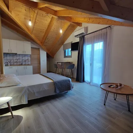 Jajamini Loft Αργοστόλι